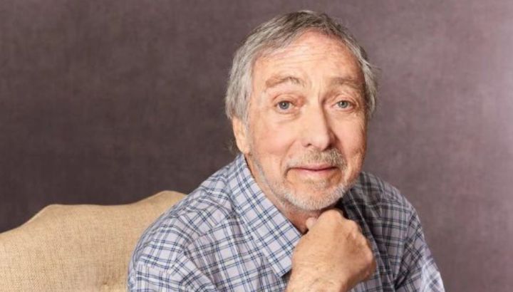 Así fue el velatorio de Luis Brandoni: 12 horas, lleno de amigos y familia y con el respeto de toda la política