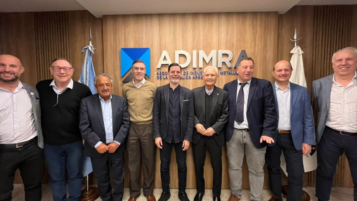 China refuerza lazos con industriales argentinos pese a Milei