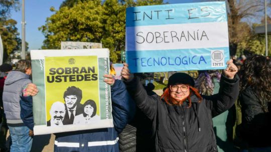 Tensión en el INTI: el presidente del organismo frena los despidos masivos exigidos por el Gobierno