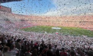 Recibimiento de la hinchada de River
