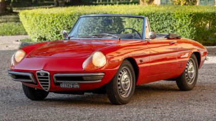 Alfa Romeo Spider "Duetto"