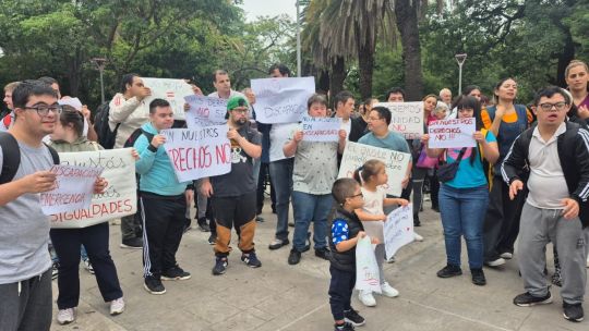 Marcha por discapacidad en Resistencia: denuncian recortes, atrasos y riesgo en prestaciones