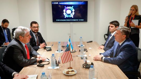 Fuerte respaldo de Estados Unidos a la SIDE en medio de una feroz interna por la inteligencia