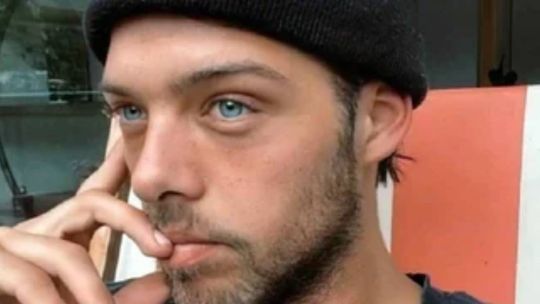 Santiago Maratea fue inhabilitado para conducir por grabarse con el celular mientras manejaba sin cinturón