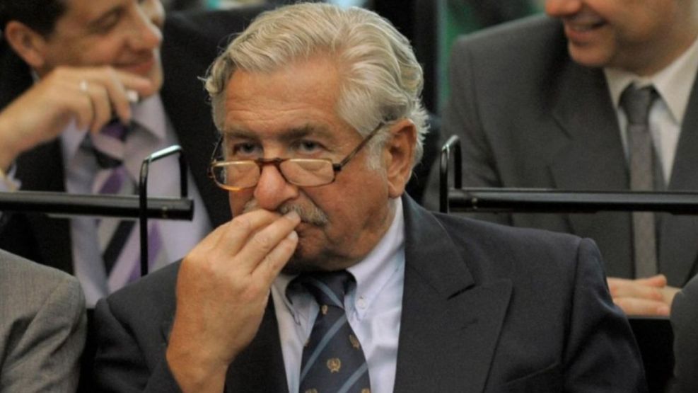 Adolfo Donda, condenado a prisión perpetua por delitos de lesa humanidad en la ex ESMA