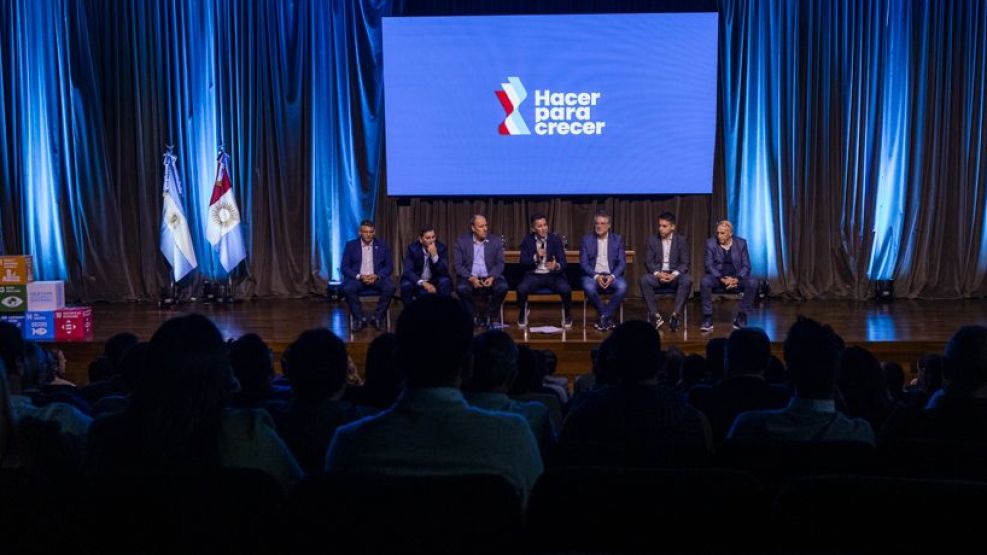 Intendentes del PJ reunidos por Manuel Calvo