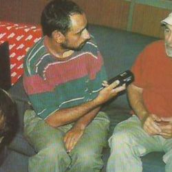 Uno de los grandes aportes de Fanny Krieger fue su incansable trabajo para incluir y visibilizar a las mujeres en la pesca con mosca, un ámbito históricamente dominado por hombres.