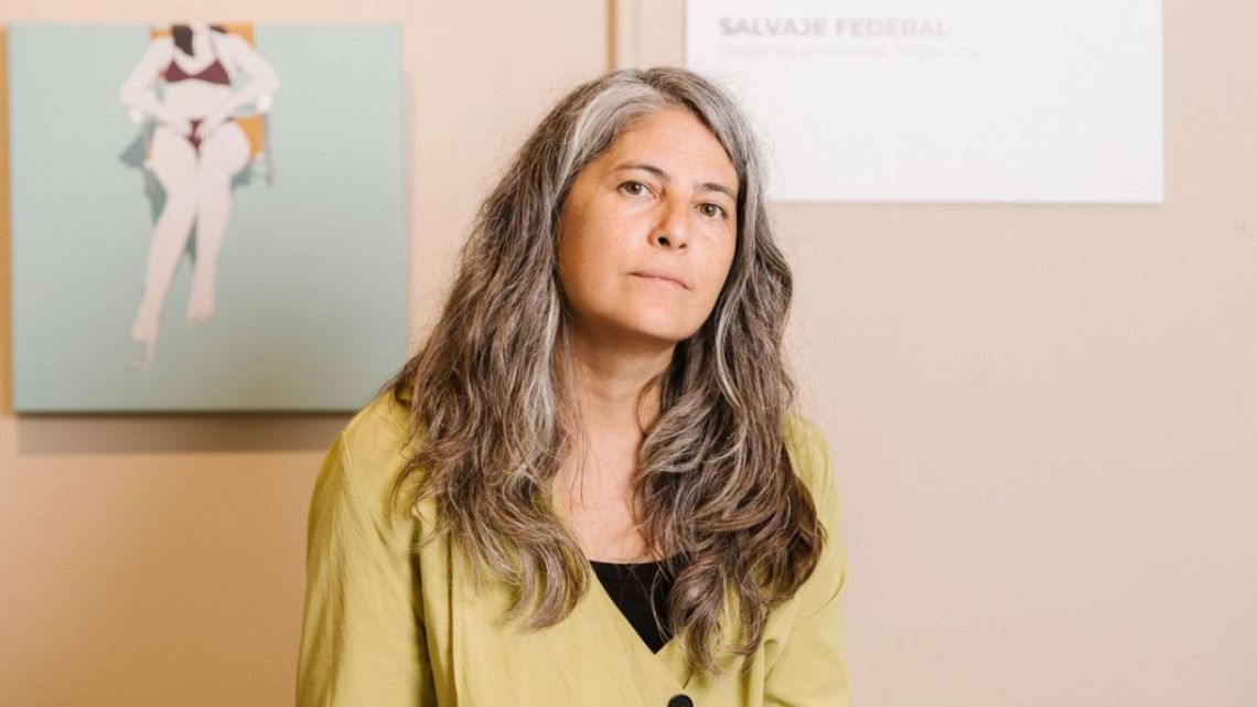 Selva Almada: El gobierno niega que existan los femicidios y estamos cada vez más hartas
