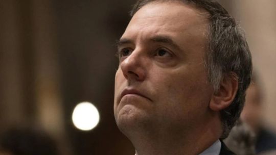 La fiscal pidió archivar la denuncia por el viaje que hizo en el avión presidencial la esposa de Adorni