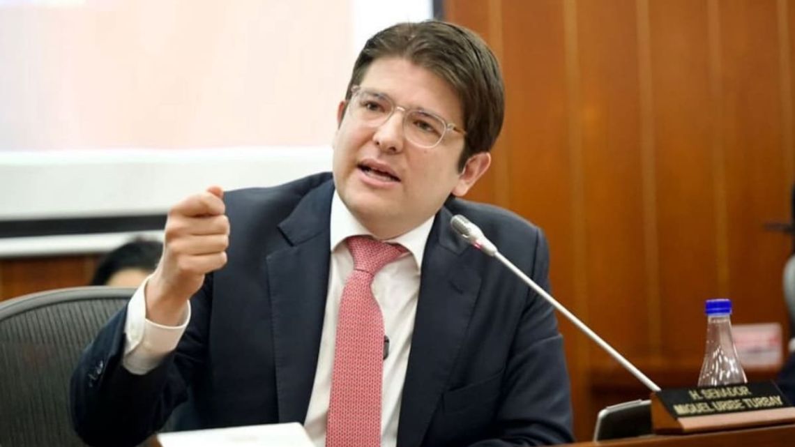 Confusion over arrest linked to slaying of Colombian senator