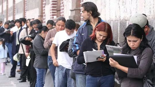 El 43% de los trabajadores argentinos busca un segundo empleo porque su sueldo no alcanza