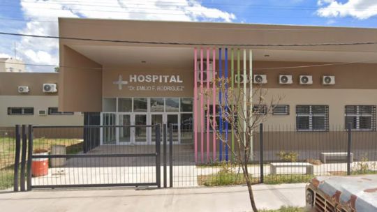 Escándalo en Chaco: denuncian a una mujer por ejercer como médica con matrícula ajena en hospitales