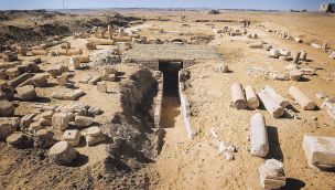 25_04_2026_papiro_iliada_cedoc_g