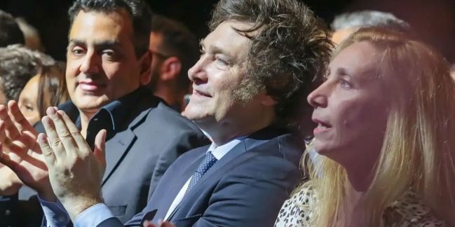 Cifelli con los Milei