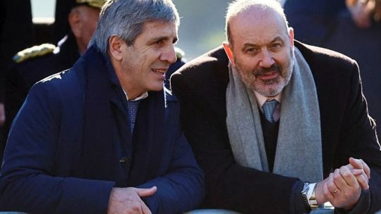 Sturzenegger y Caputo: un historial de crisis sin aprendizaje