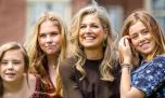 Máxima Zorreguieta posó junto a sus tres hijas y cautivaron con sus looks