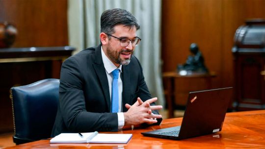 Uno de los negociadores de la deuda con el FMI en 2021 advierte que con Milei hoy es menos pagable