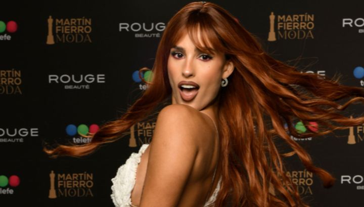 Julieta Poggio sorprendió al homenajear a Susana Giménez con su look en los Martín Fierro de la Moda