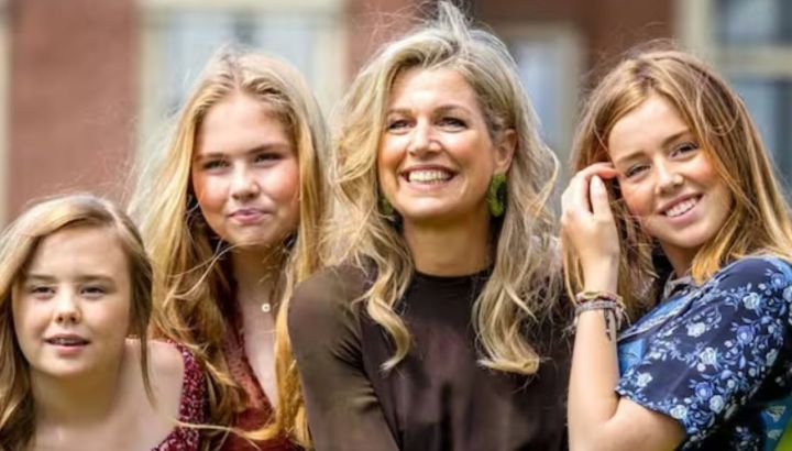 Máxima Zorreguieta posó junto a sus tres hijas y cautivaron con sus looks