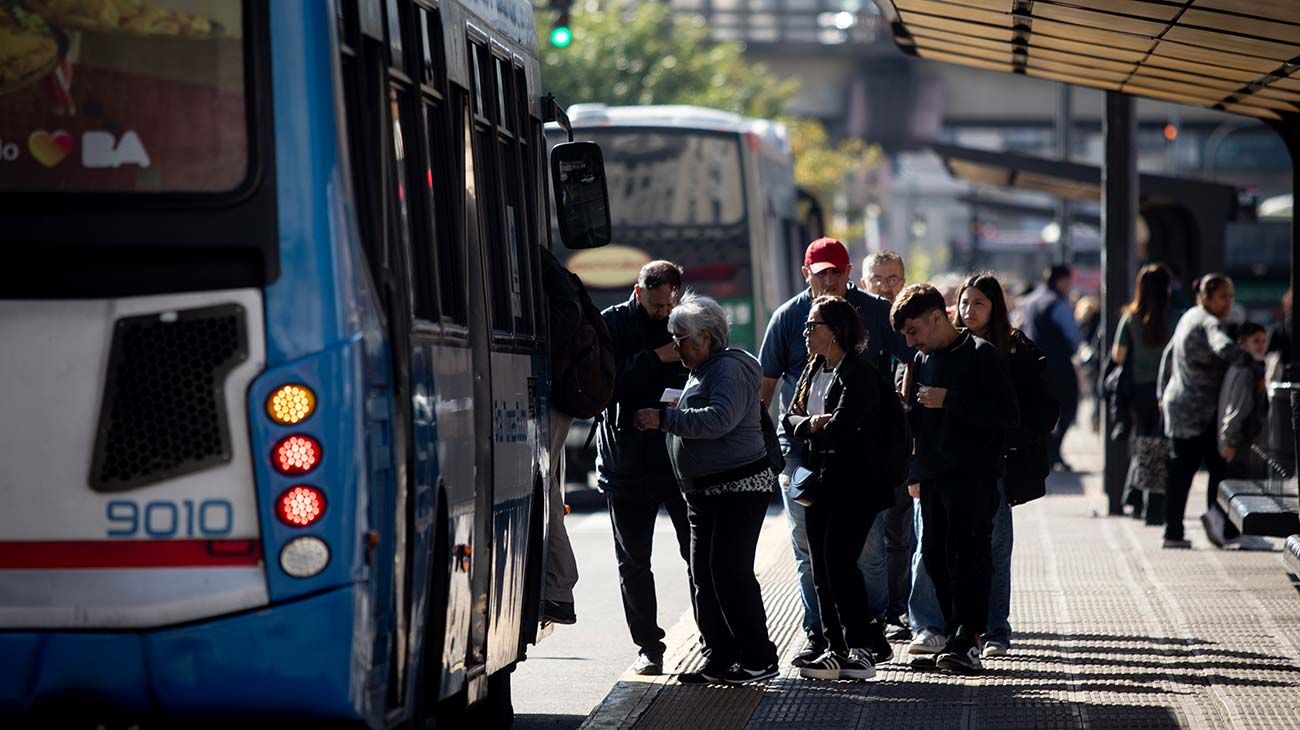 Colectivos 28042026