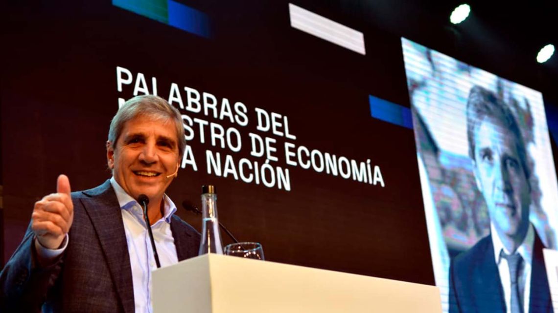 Luis Caputo: Argentina crecerá más de lo esperado en 2026