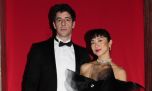 La noche a puro amor de Esteban Lamothe y Débora Nishimoto en la Gala de CARAS: admiración, complicidad y química