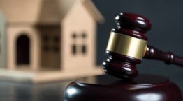 Justicia impide un desalojo