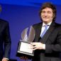 Milei recibió el Premio Libertad 2026, repudió el ataque a Trump y apuntó contra la izquierda: "No tienen problema en matarnos"