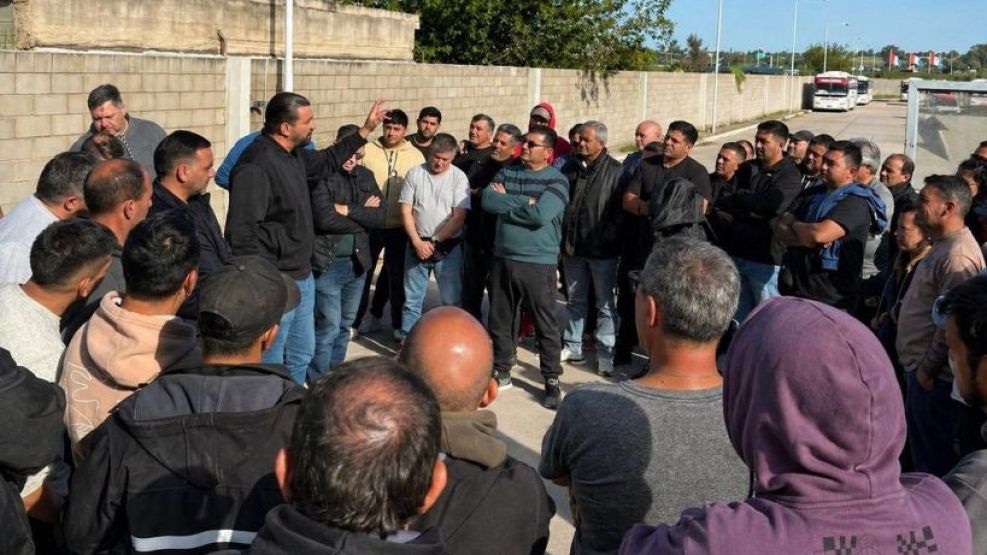 28-04-2026 Aoita choferes reincorporación despedidos FAM