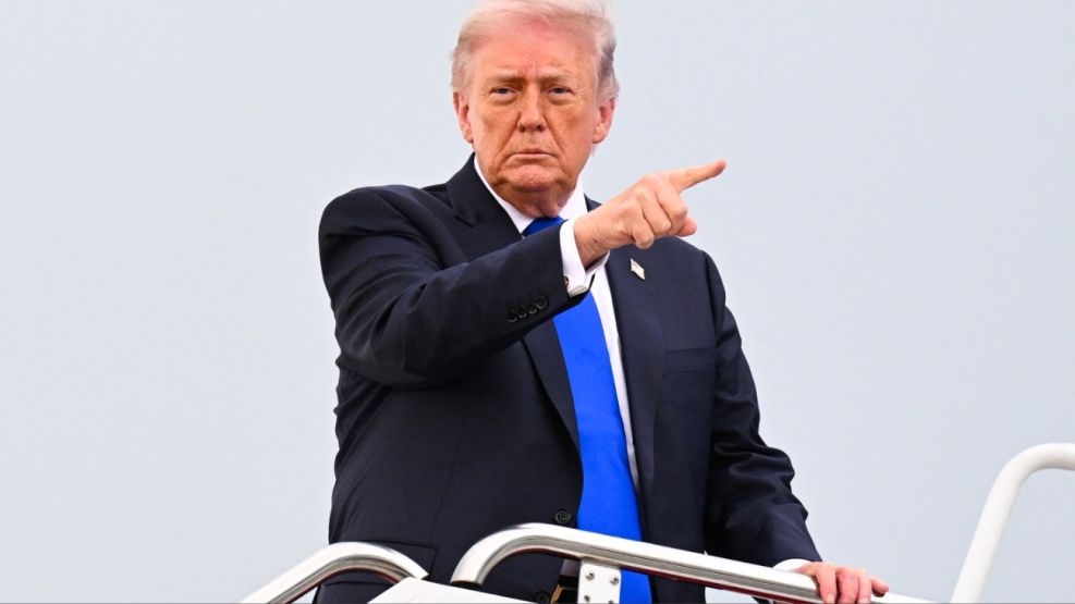 El Gobierno estadounidense emitirá pasaportes conmemorativos con la imagen de Donald Trump