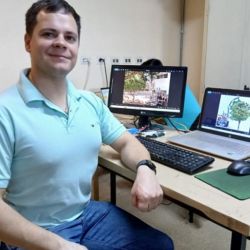 Julio Bocca, el creador del robot-antiplagas