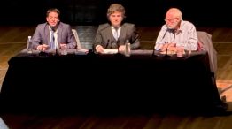 Milei en el Palacio Libertad en el debate sobre Keynes 20260428