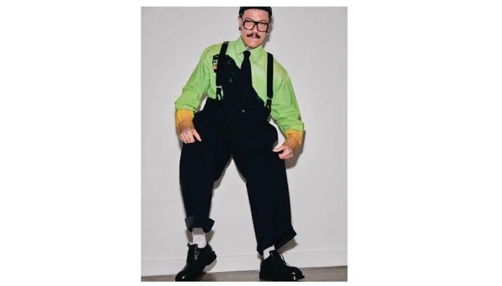 Adrían Appiolaza director creativo de Moschino: “La resiliencia y creatividad argentina fue mi ventaja competitiva en el exterior”