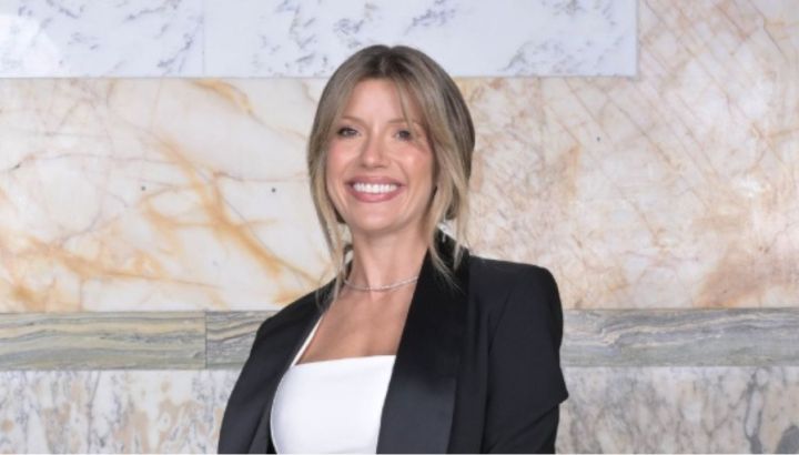 Laurita Fernández: “Mi primera tapa fue con CARAS y es algo que no voy a olvidar”