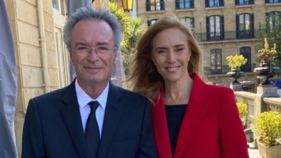 Óscar Martínez y Marina Borensztein