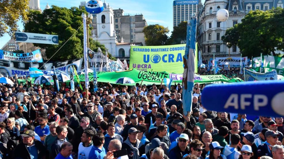 Acto de La CGT en Plaza de Mayo 30042026