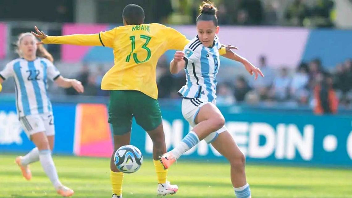 Fútbol femenino en Argentina: 30% de mujeres juegan al menos una vez al mes