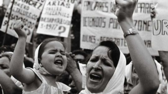 “Memoria en Avellaneda”: la UNDAV organiza un conversatorio a 50 años del golpe con foco en la icónica foto de Adriana Lestido