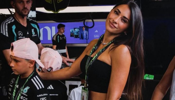 El accesorio de lujo con el que Antonela Roccuzzo elevó su look clasico en la F1 