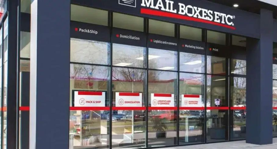 Mail Boxes Etc.