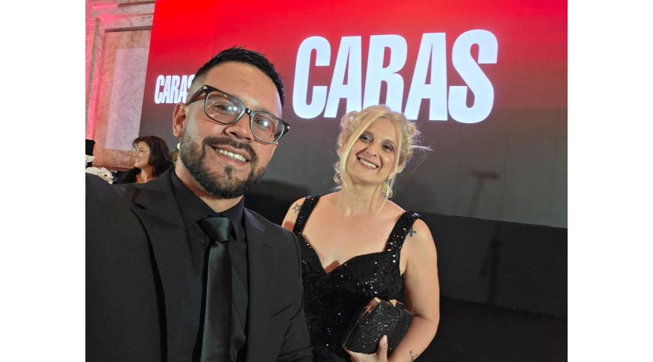 Abriendo Caminos: Paola Leiras brilló en la Gala Caras 33