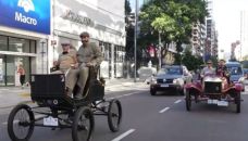 Carrera de autos clásicos