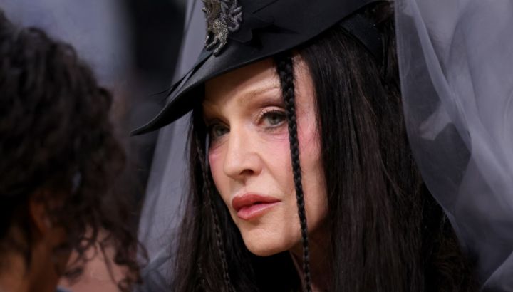 El extravagante look de Madonna en la MET Gala 2026 para homenajear a Leonora Carrington