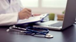 740.000 personas dejaron de tener coberturas de salud.