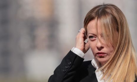 Giorgia Meloni denunció la circulación de imágenes falsas suyas creadas con Inteligencia Artificial