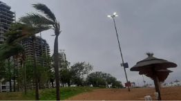 lluvia y viento en corrientes
