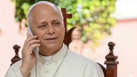 El Papa León XIV trató de hacer un trámite bancario y le cortaron la llamada