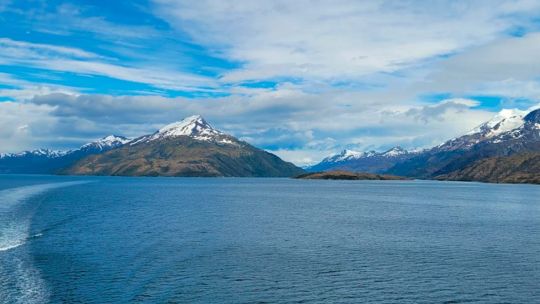 Los desafíos de la soberanía argentina en el sur, entre Gran Bretaña y Chile por el Estrecho de Magallanes y el Pasaje de Drake