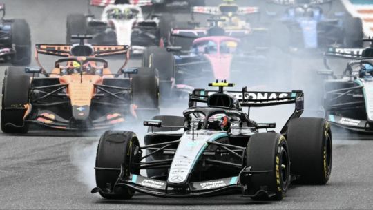 La F1 y la FIA le dan la espalda a los fabricantes: en 2031 los motores serán V8 