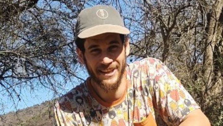 El radical cambio de look de Momo Weich, el "hijo hippie" de Julián Weich